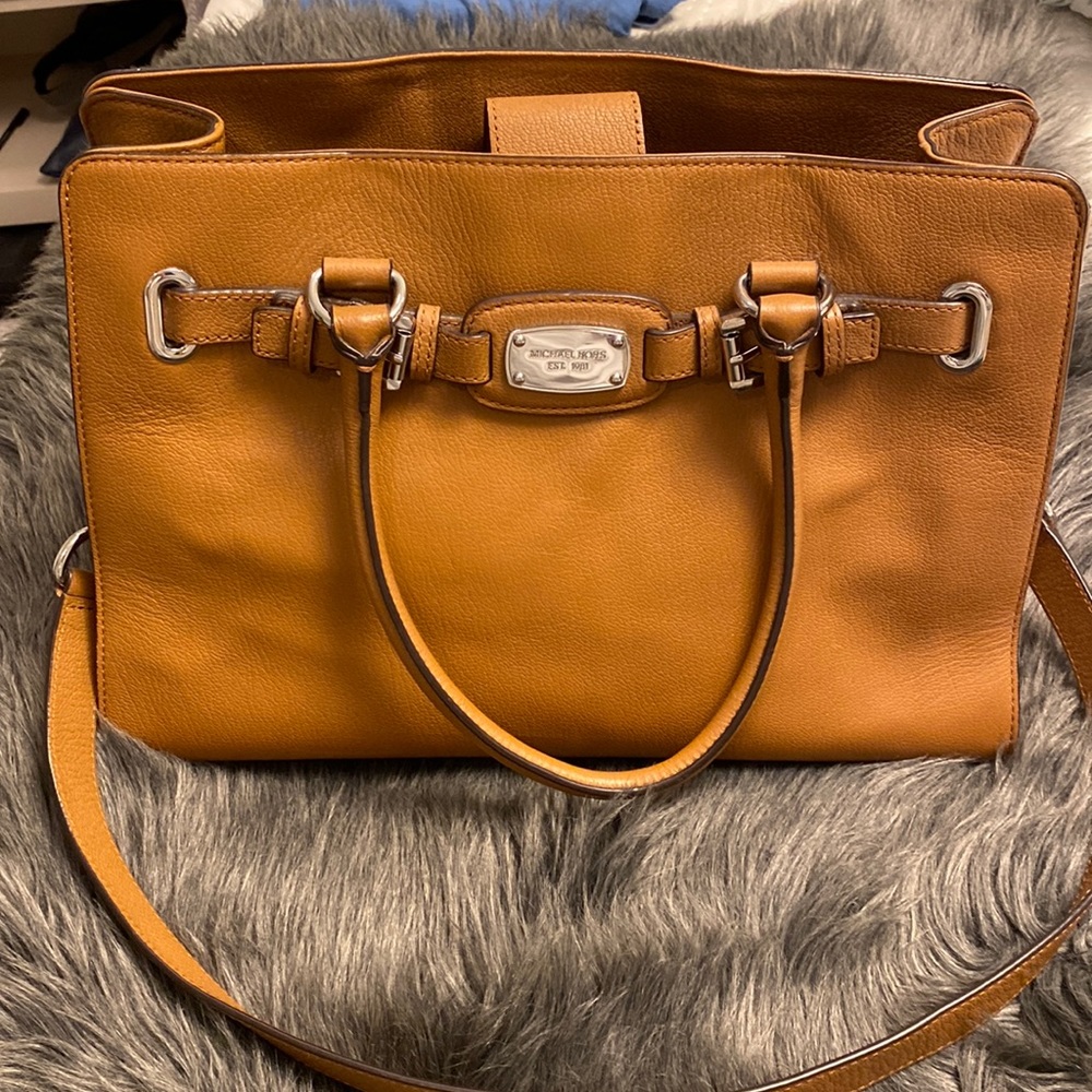 Michael Kors large hamilton bag cognac